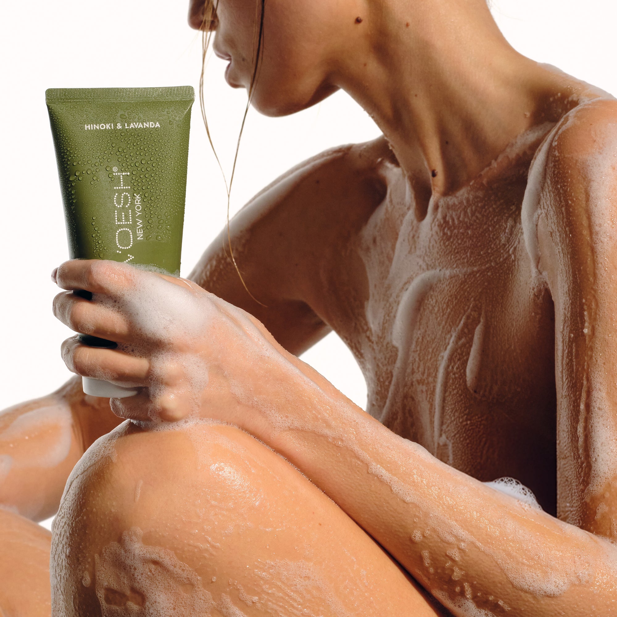 Exfoliating Body Wash Hinoki & Lavanda - Sugar Scrub with Plant-Derived AHAs