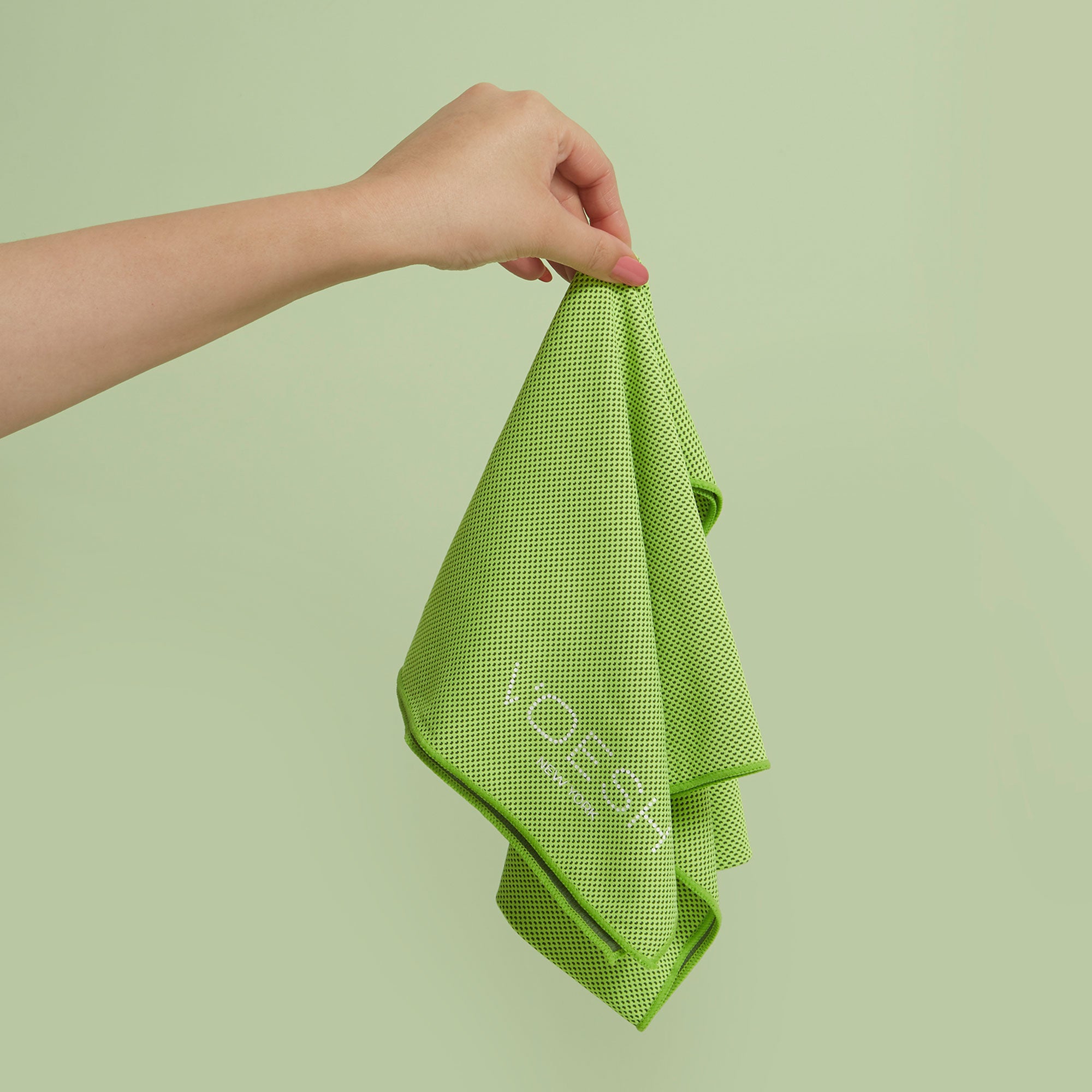 Women holding Fast-Drying Portable Sweat Towel